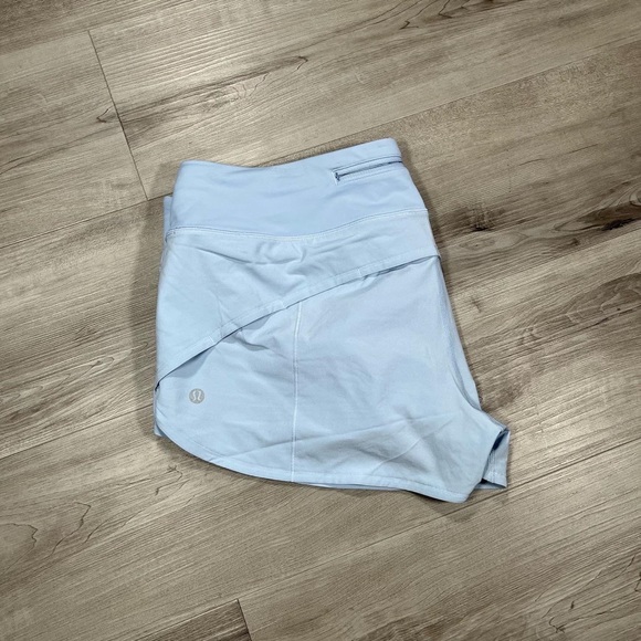 Lululemon Speed Up Short *2.5" LR - Picture 3 of 8